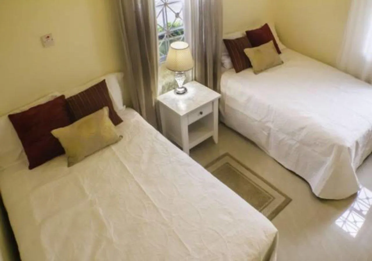 N2N Suites - Ochio Rios Vacation Home Ocho Ríos Villa