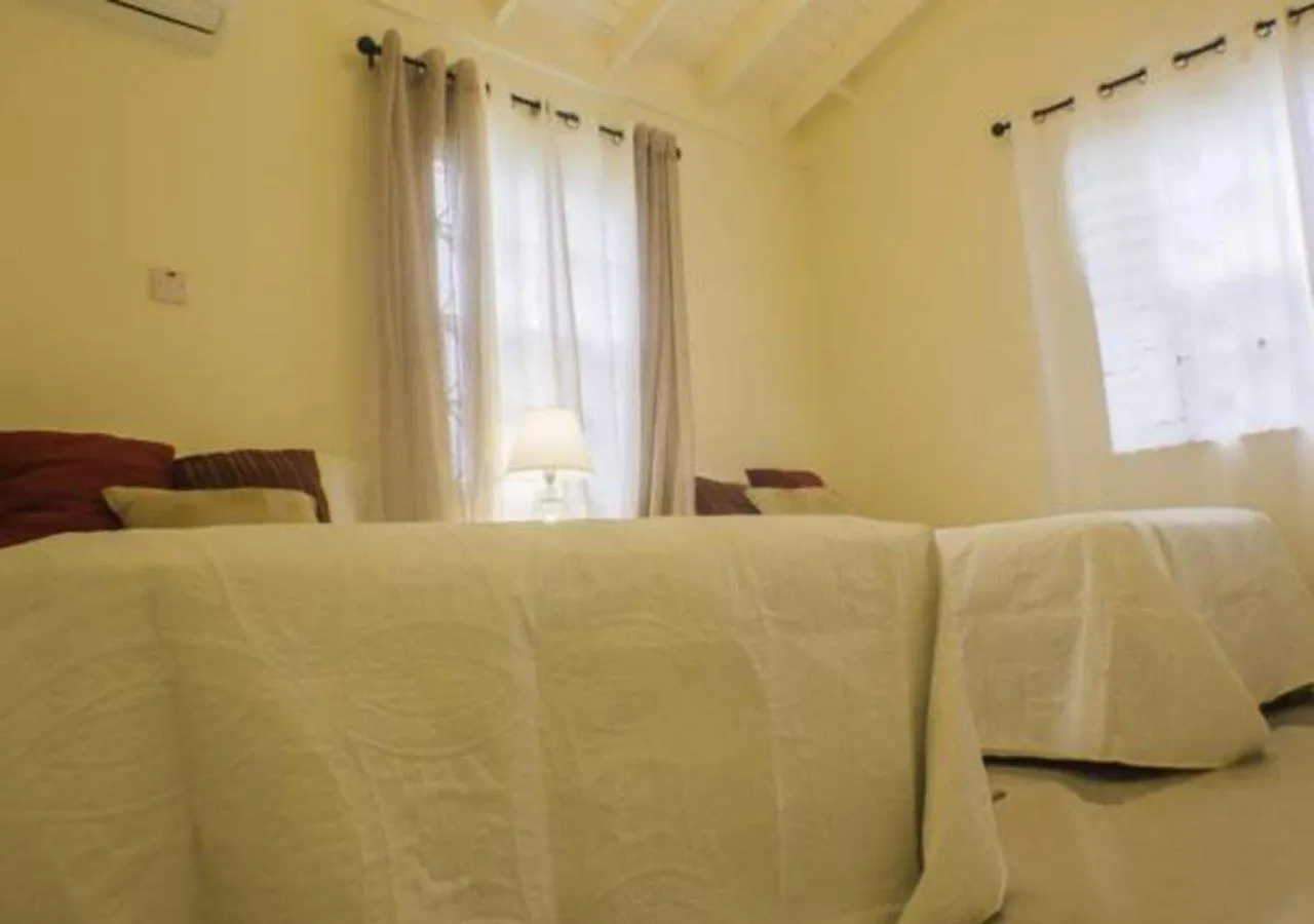 N2N Suites - Ochio Rios Vacation Home Ocho Ríos